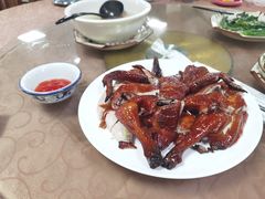 炭火烧鸡-幽优农庄·森波拉特色本地农家菜