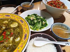 -裕鼎鲜·新中菜(金鼎广场店)