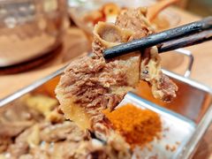 老卤子手撕牛肉-小满手工粉(上海新世界城店)