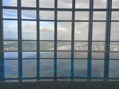 -珠海瑞吉酒店游泳池