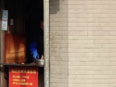 -梅记大块头爆鱼店(乍浦路店)