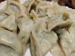 -东来菜馆•手抓海鲜家常菜•海鲜锅贴(鸽子窝店)