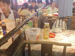 -川流不息·地道川菜·小龙虾(新松江路店)