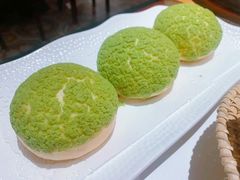 南瓜栗蓉包-炆艺乳鸽·煲仔饭大排档(望京来广营店)