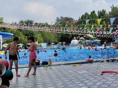 -青年湖公园水上世界