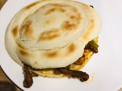 牛肉肉夹膜-秦香阁·西北家常菜(徐汇日月光中心店)