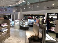 -日上免税店(三径路t3店)
