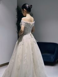 -LA GRACE高端婚纱礼服定制馆