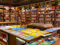 -新华书店(永安路店)