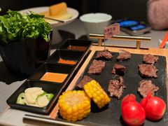 -左庭右院鲜牛肉火锅黑金店(陆家嘴中心店)