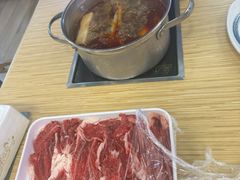 -杨老板·海鲜集市火锅·鲜切牛肉(中防万宝店)