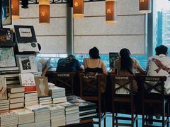 -西西弗书店&矢量咖啡(来福士广场店)