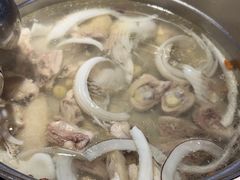 -三个椰子·现砍椰子鸡(金源CBD店)