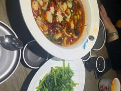 -隆喜元鱼汤包·海鲜(中联广场店)