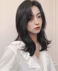 -BULB STUDIO 巴柏明星发型工作室