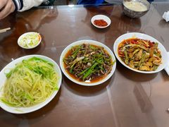 爆炒羊杂-野狗羊肉汤