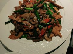 青蒜蘑菇笋片炒肉片-丰收日(五角场店)