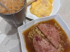 -香港新发烧腊茶餐厅(水围店)