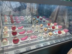 -好利来(上海虹桥新天地Lab主题店)