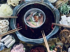 -正南齊北重庆老火锅(光华村直营店)