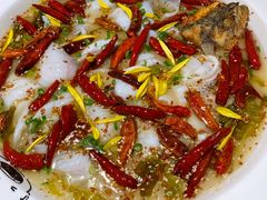 老坛酸菜鲈鱼-江渔儿酸菜鱼(奥园广场金发购物中心店)