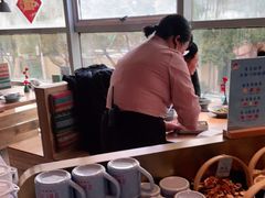 -蜜桃餐厅·伴山(湖滨商业街店)