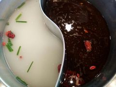 -亿诣蝎府炸酱面羊蝎子火锅(酷车小镇店)