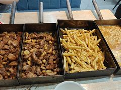 -老三李村河底戳子肉(总店)
