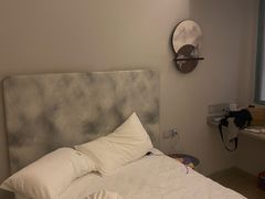 -锦江之星(广州海珠江泰路地铁站店)