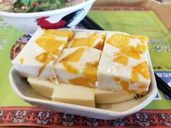 -海口骑楼小吃街