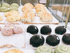 -奈雪的茶(市百一店)