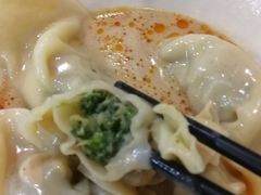-潘国仙耳光馄饨(黄家阙路店)