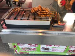 -百老汇美食街
