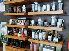 零售区-星巴克臻选(济南万达店)