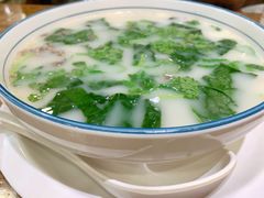 -清真·玛丽亚新疆菜主题餐厅(浙江中路店)