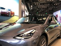 -TESLA 特斯拉(上海太古汇体验店)