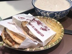 牛肉烧饼普通版-穆得·老周家牛肉烧饼(普利街店)