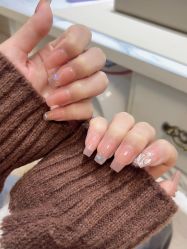 -妤见·化妆造型·美甲美睫