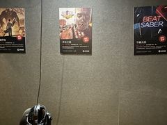 -VR 间客漫·PS电玩·虚拟现实包间游戏电竞(街道口店)