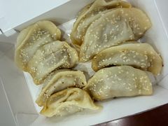 鲜肉锅贴-小姜锅贴(凤凰街店)
