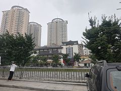 -郑州烤鸭总店