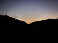 -鬼笑石后山停车场