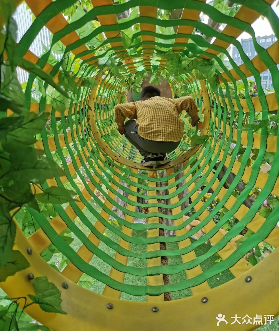 超赞的天空农场⭐，快带宝宝来玩[礼花]