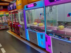 -爱玩嘉年华(龙湖杭州金沙天街店)