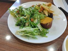 -雅夫酒店(西安市图书馆地铁站店)