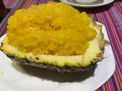 -香巴拉云南餐厅(华莱坞店)