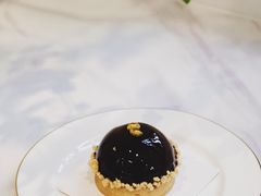 -Fridi Patisserie Cafe