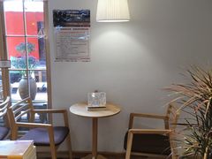 -猫的天空之城概念书店(束河店)