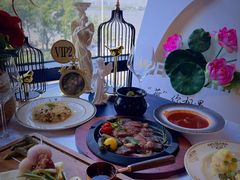 -圣彼得堡观江俄餐厅(中央大街黑金冠店)