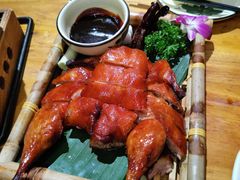 -老滇山寨•云南特色菜•地方菜•民族风情歌舞表演(金碧店)